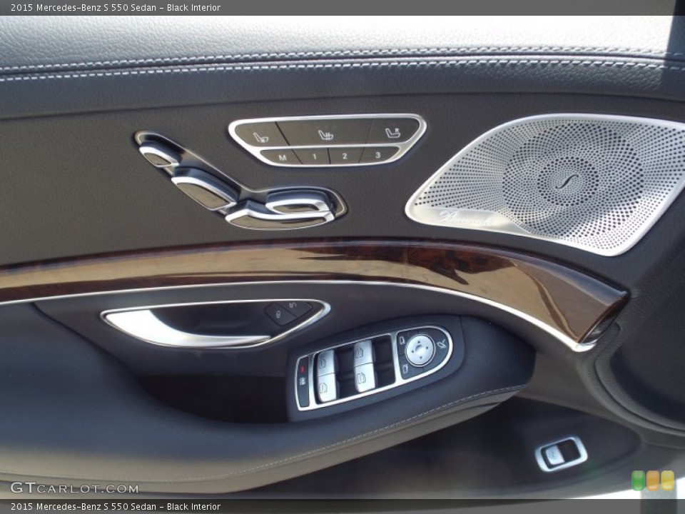Black Interior Controls for the 2015 Mercedes-Benz S 550 Sedan #93716589