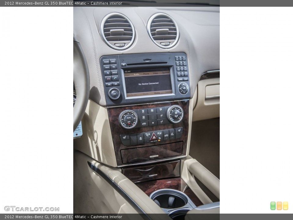 Cashmere Interior Controls for the 2012 Mercedes-Benz GL 350 BlueTEC 4Matic #93722175
