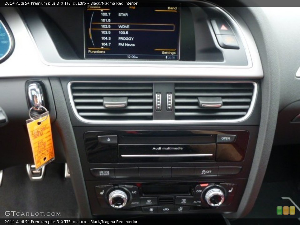 Black/Magma Red Interior Controls for the 2014 Audi S4 Premium plus 3.0 TFSI quattro #93753128