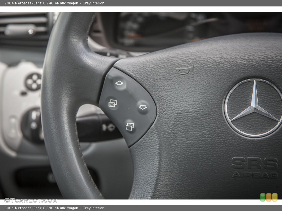 Gray Interior Controls for the 2004 Mercedes-Benz C 240 4Matic Wagon #93767447