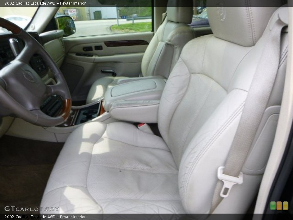 Pewter Interior Photo for the 2002 Cadillac Escalade AWD #93769757