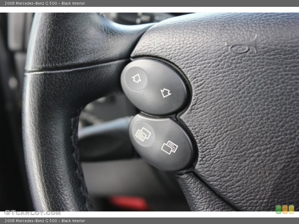 Black Interior Controls for the 2008 Mercedes-Benz G 500 #93784988