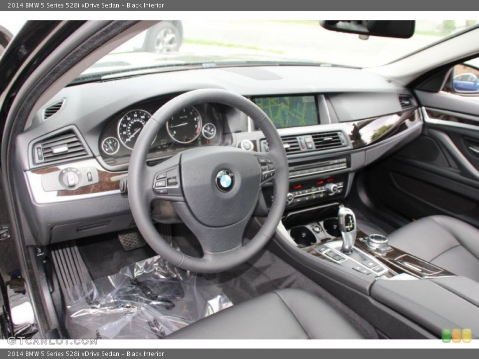 Black Interior Photo for the 2014 BMW 5 Series 528i xDrive Sedan #93818251