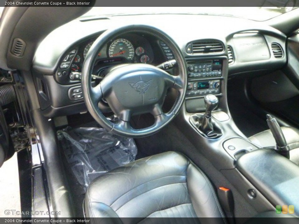 Black Interior Photo for the 2004 Chevrolet Corvette Coupe #93832969
