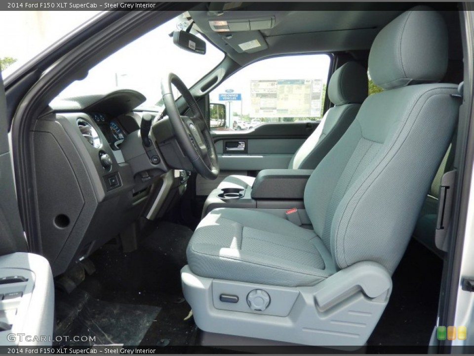 Steel Grey Interior Photo for the 2014 Ford F150 XLT SuperCab #93871588