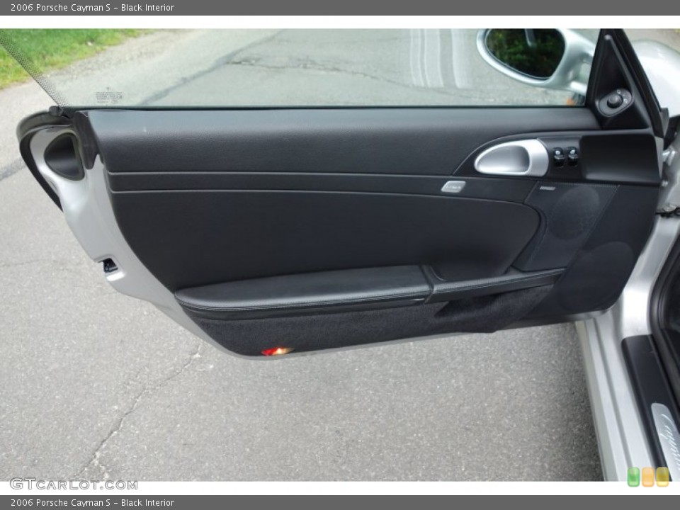Black Interior Door Panel for the 2006 Porsche Cayman S #93890665