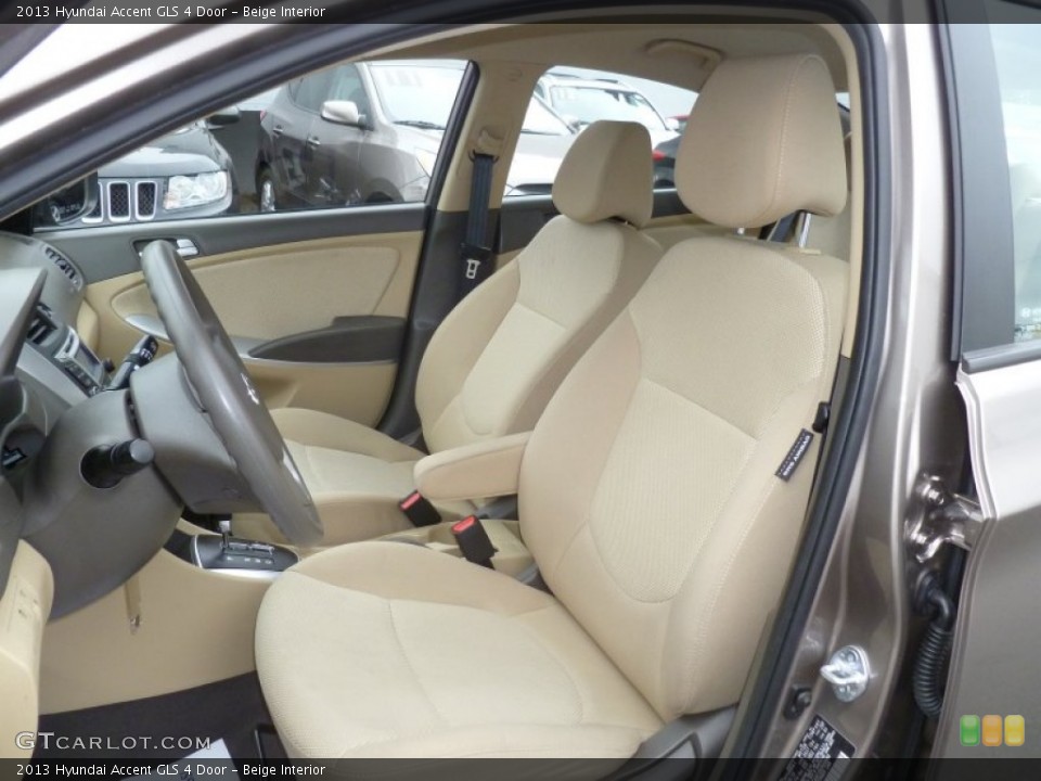 Beige Interior Photo for the 2013 Hyundai Accent GLS 4 Door #93899414