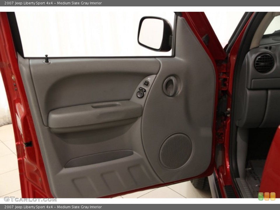 Medium Slate Gray Interior Door Panel for the 2007 Jeep Liberty Sport 4x4 #93902351