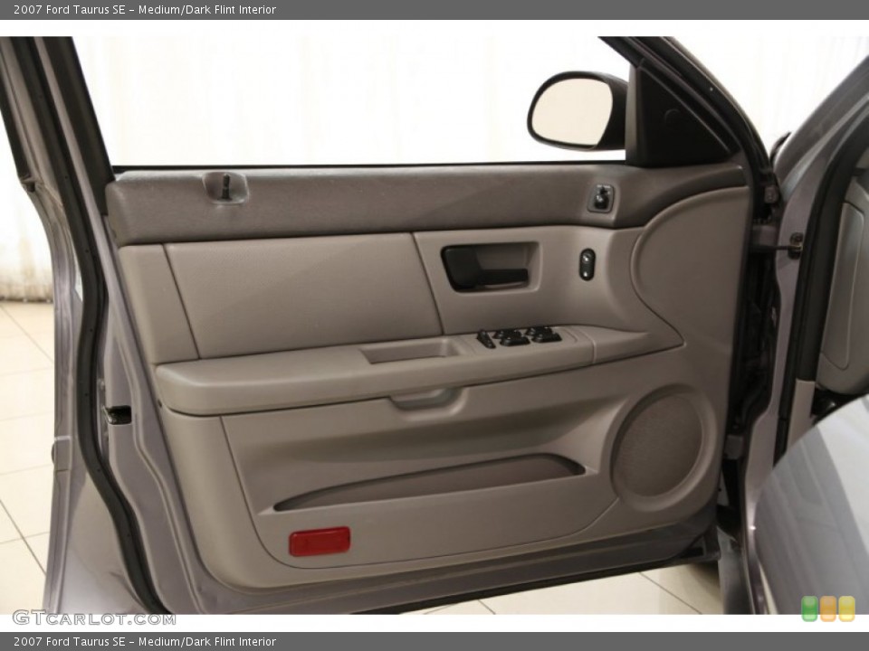Medium/Dark Flint Interior Door Panel for the 2007 Ford Taurus SE #93902669