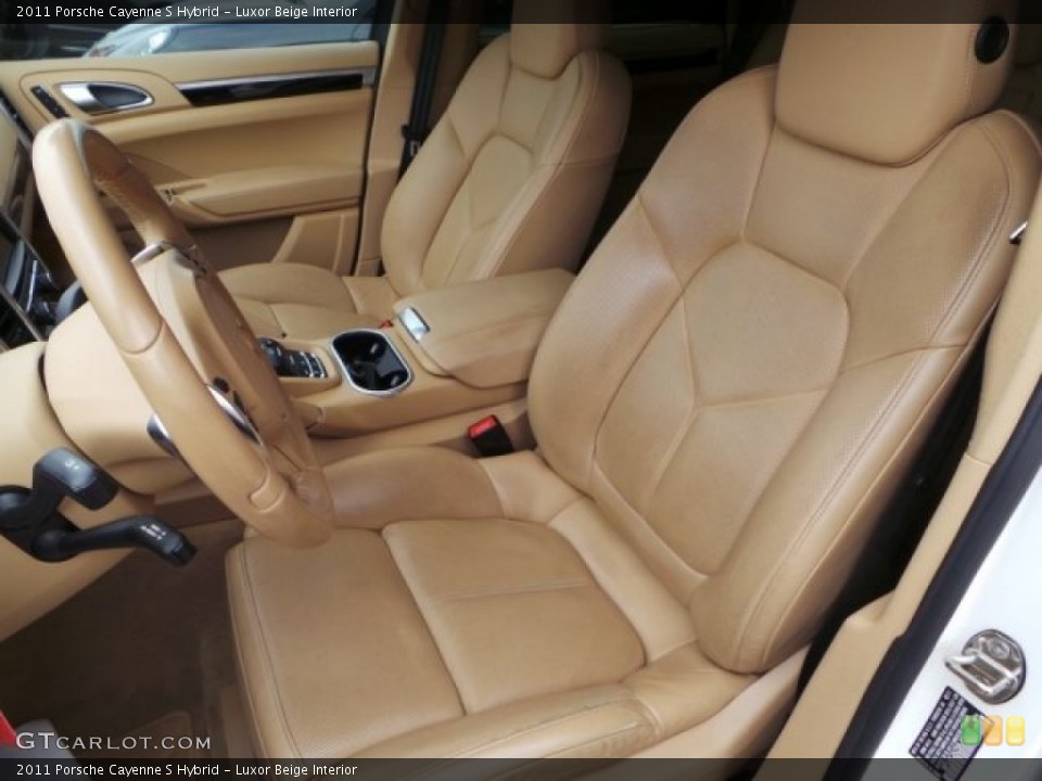 Luxor Beige Interior Front Seat for the 2011 Porsche Cayenne S Hybrid #93935163