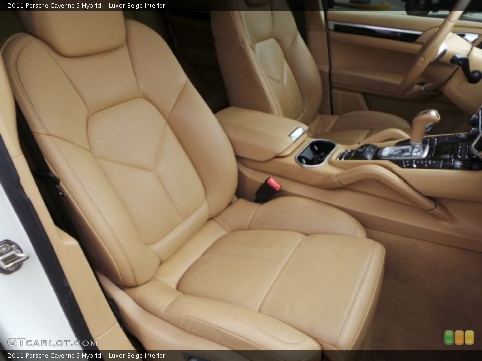 Luxor Beige Interior Front Seat for the 2011 Porsche Cayenne S Hybrid #93935781