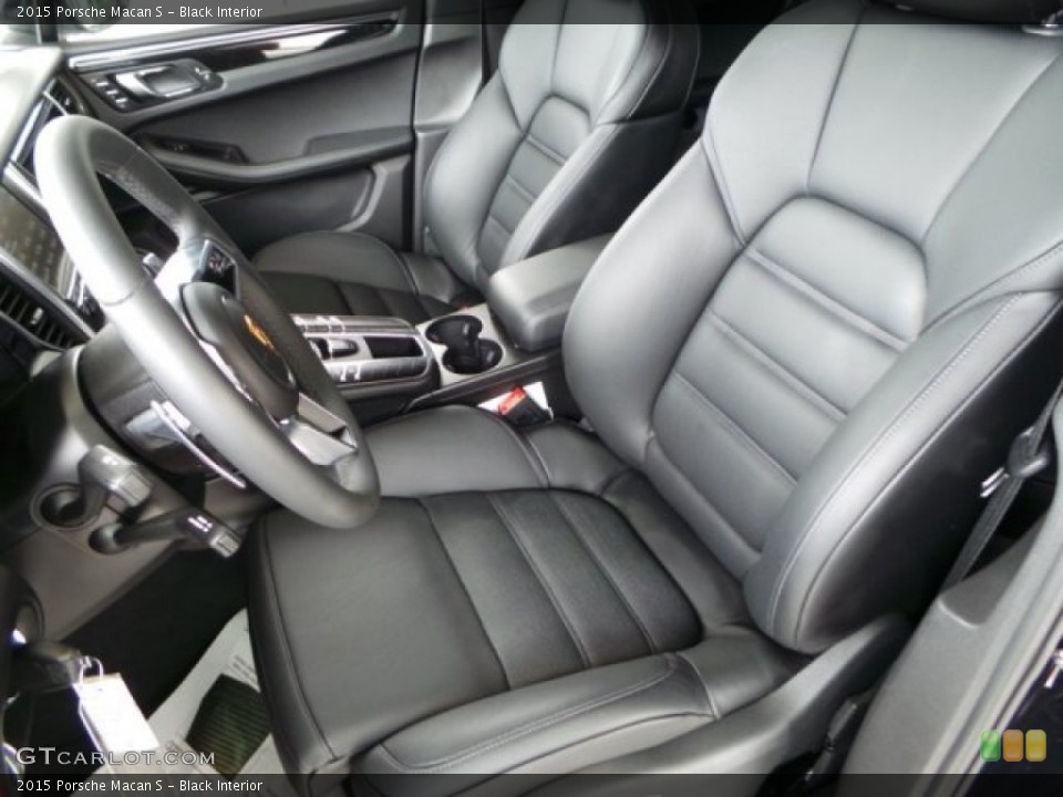 Black Interior Front Seat for the 2015 Porsche Macan S #93939777