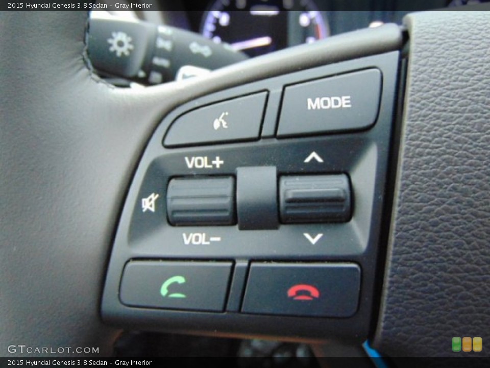Gray Interior Controls for the 2015 Hyundai Genesis 3.8 Sedan #93960030