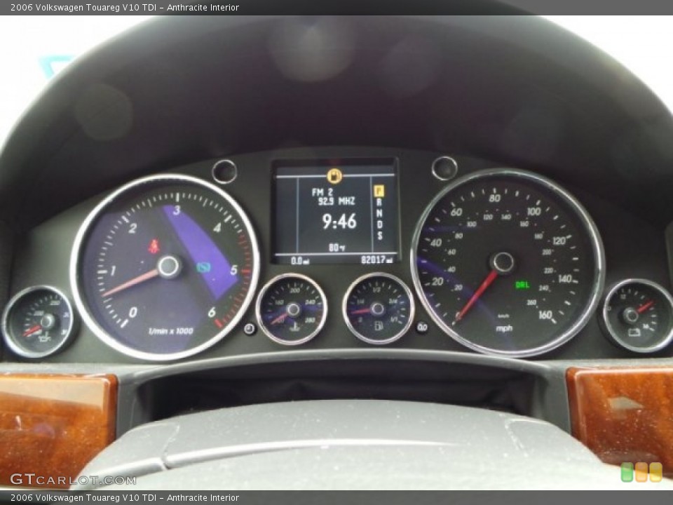 Anthracite Interior Gauges for the 2006 Volkswagen Touareg V10 TDI #94003501