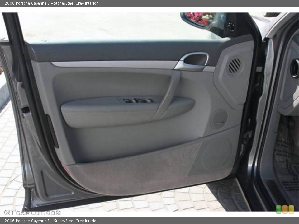 Stone/Steel Grey Interior Door Panel for the 2006 Porsche Cayenne S #940216