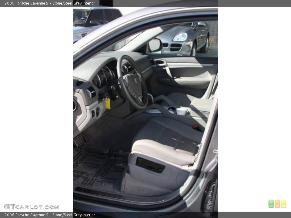 Stone/Steel Grey Interior Photo for the 2006 Porsche Cayenne S #940221