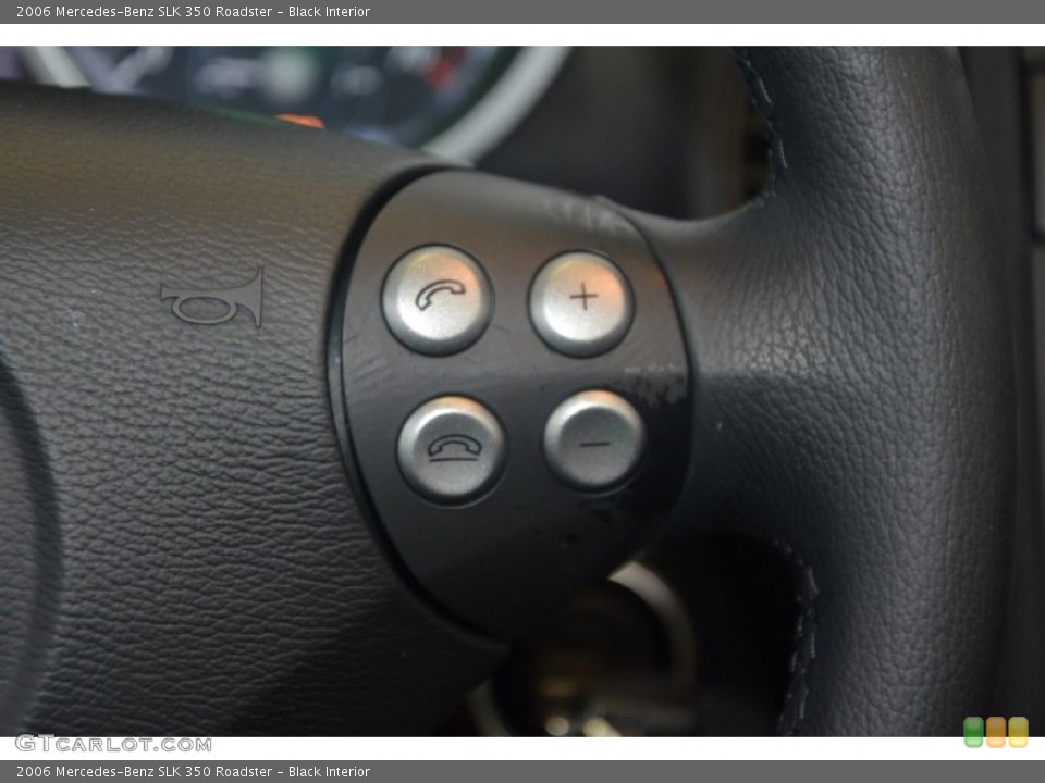 Black Interior Controls for the 2006 Mercedes-Benz SLK 350 Roadster #94028203