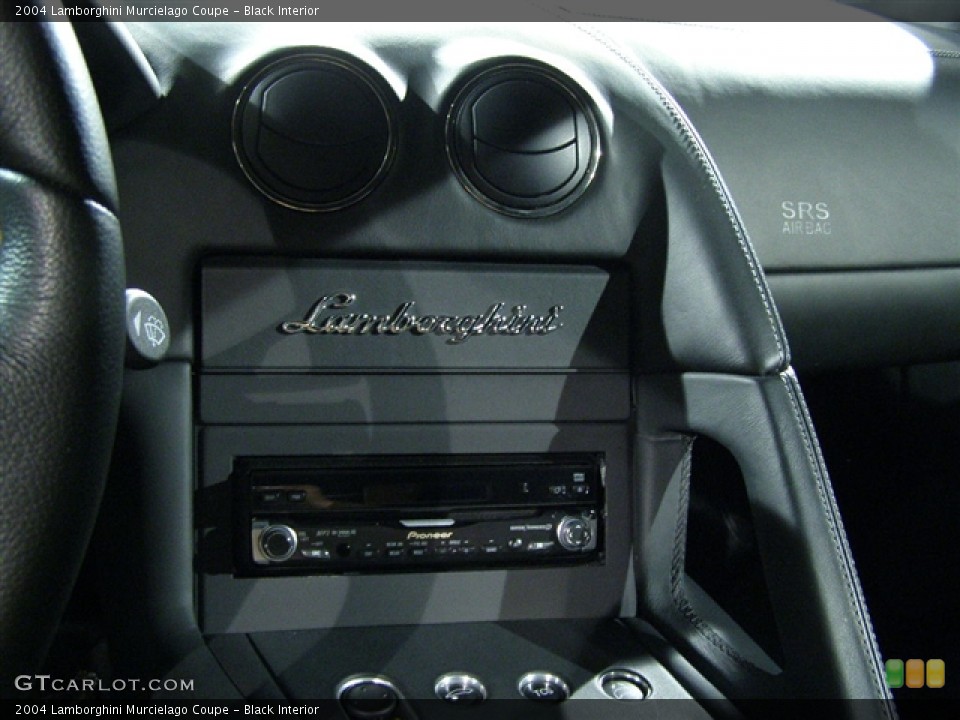 Black Interior Controls for the 2004 Lamborghini Murcielago Coupe #94041