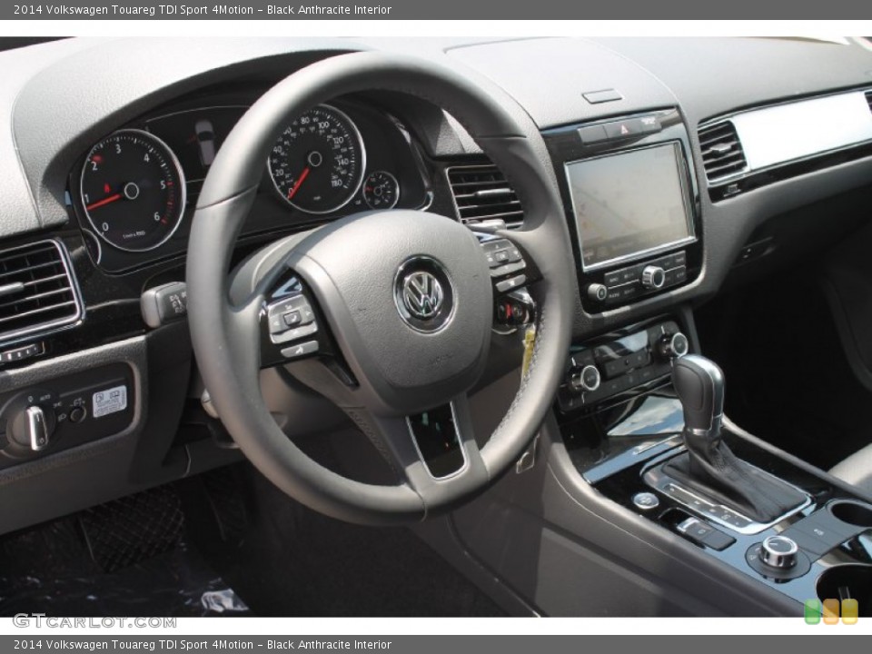 Black Anthracite Interior Dashboard for the 2014 Volkswagen Touareg TDI Sport 4Motion #94043701