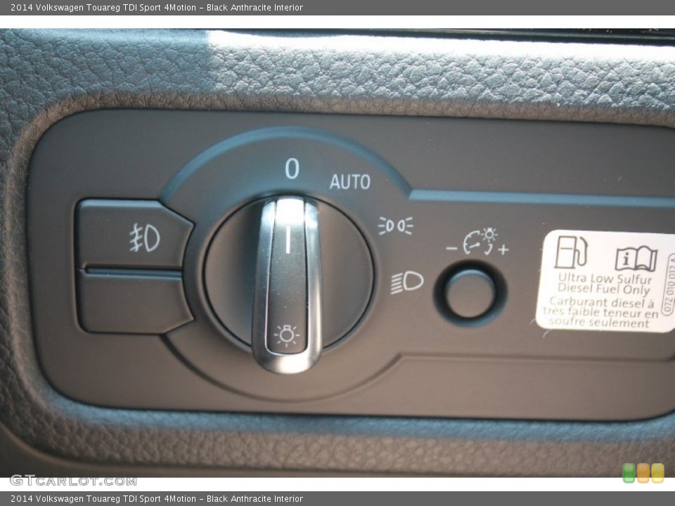 Black Anthracite Interior Controls for the 2014 Volkswagen Touareg TDI Sport 4Motion #94043932