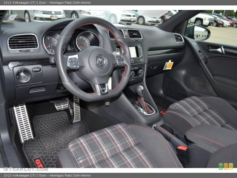 Interlagos Plaid Cloth Interior Photo for the 2013 Volkswagen GTI 2 Door #94044475