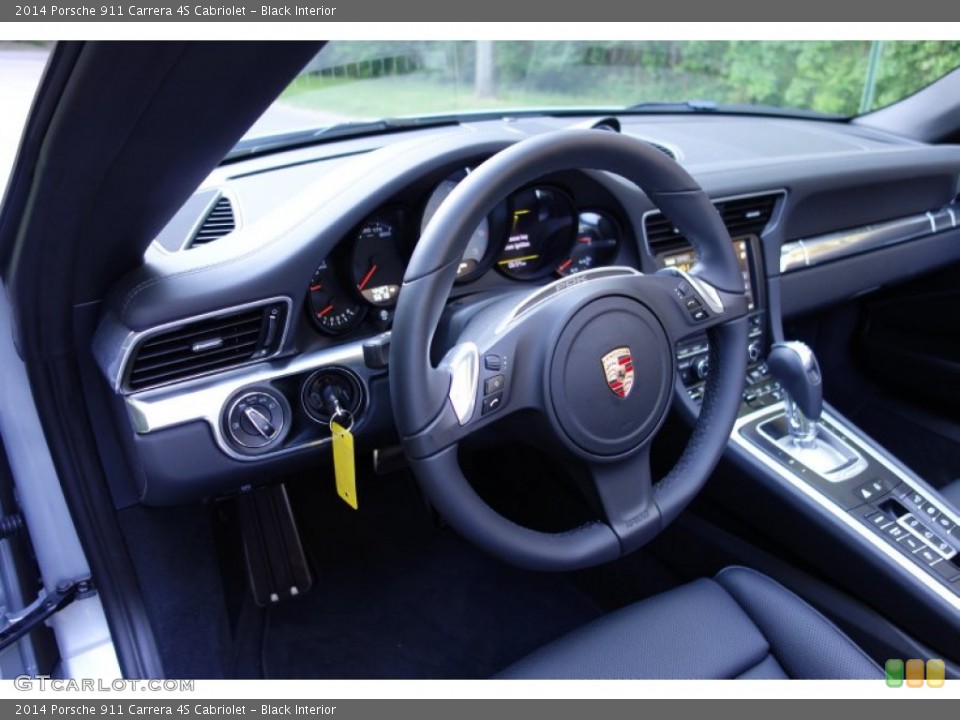 Black Interior Steering Wheel for the 2014 Porsche 911 Carrera 4S Cabriolet #94091049