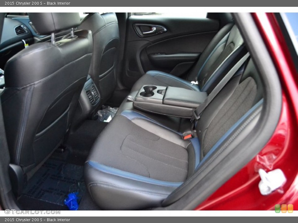 Black Interior Rear Seat for the 2015 Chrysler 200 S #94106754