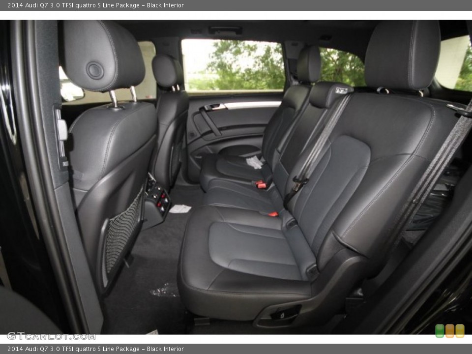 Black Interior Rear Seat for the 2014 Audi Q7 3.0 TFSI quattro S Line Package #94121749