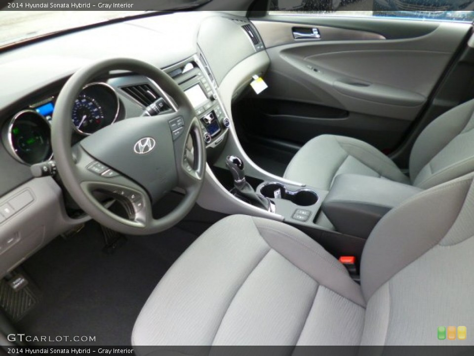 Gray Interior Photo for the 2014 Hyundai Sonata Hybrid #94138593