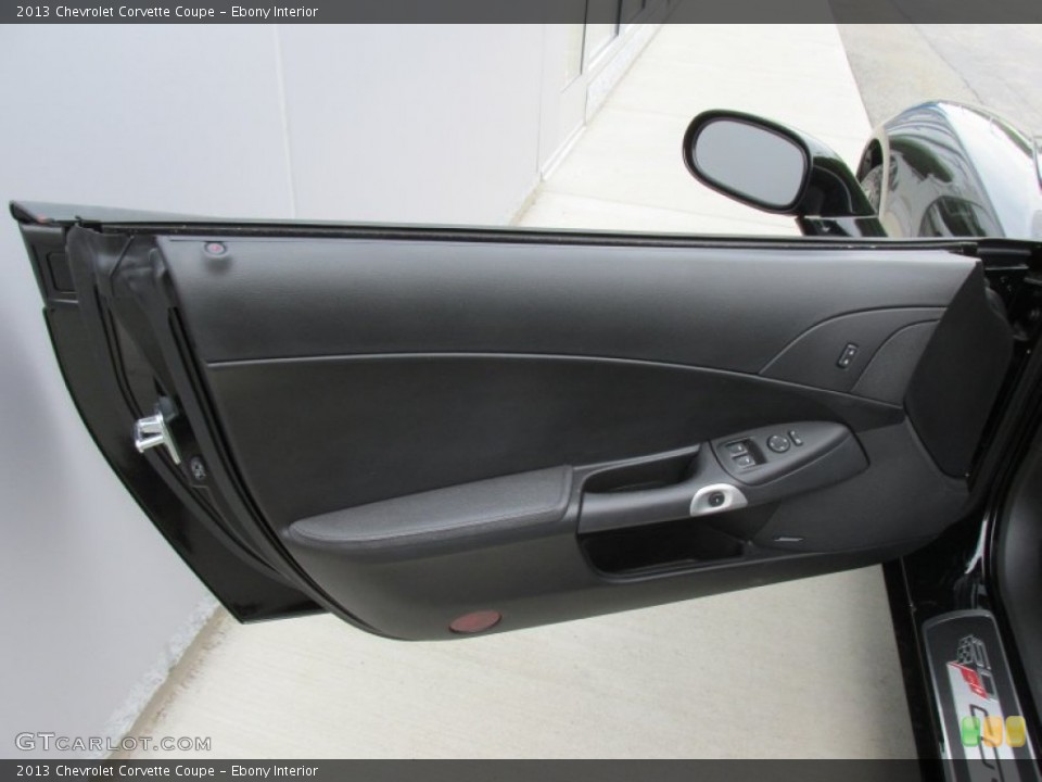 Ebony Interior Door Panel for the 2013 Chevrolet Corvette Coupe #94151733