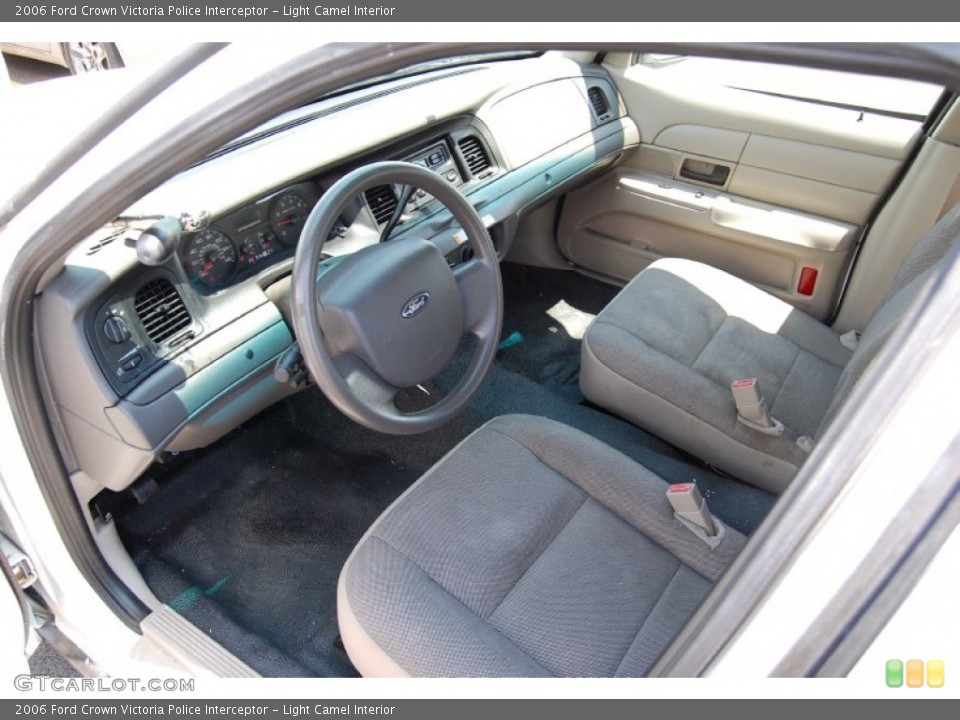 Light Camel 2006 Ford Crown Victoria Interiors