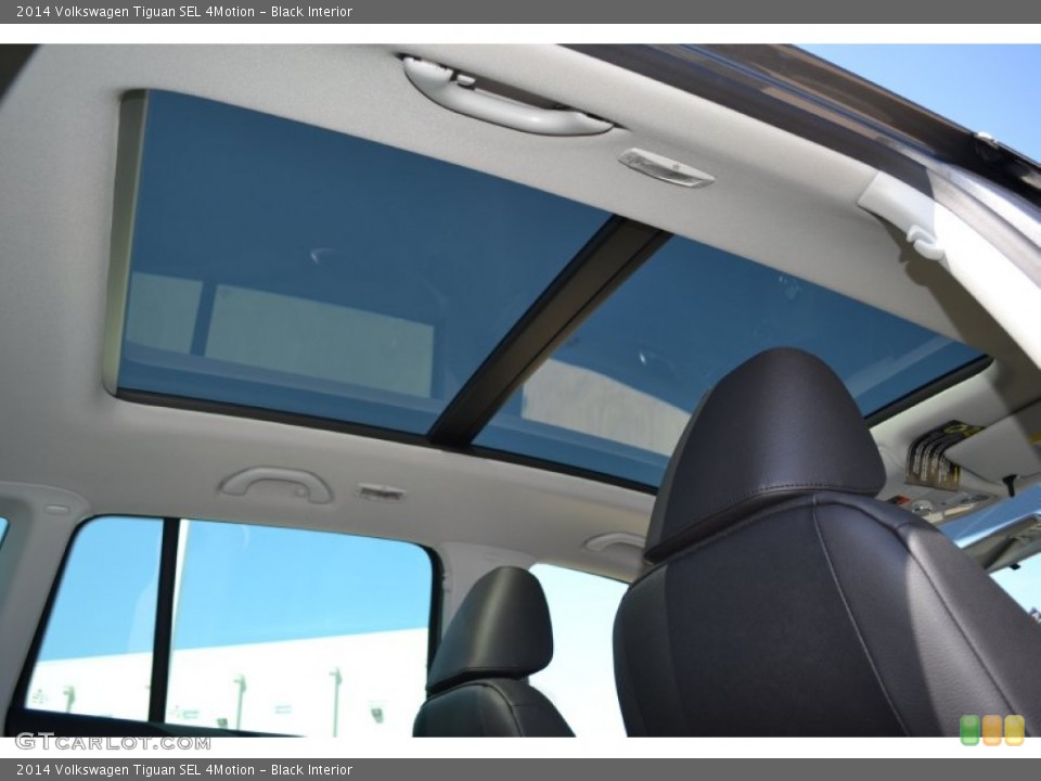 Black Interior Sunroof for the 2014 Volkswagen Tiguan SEL 4Motion #94176355