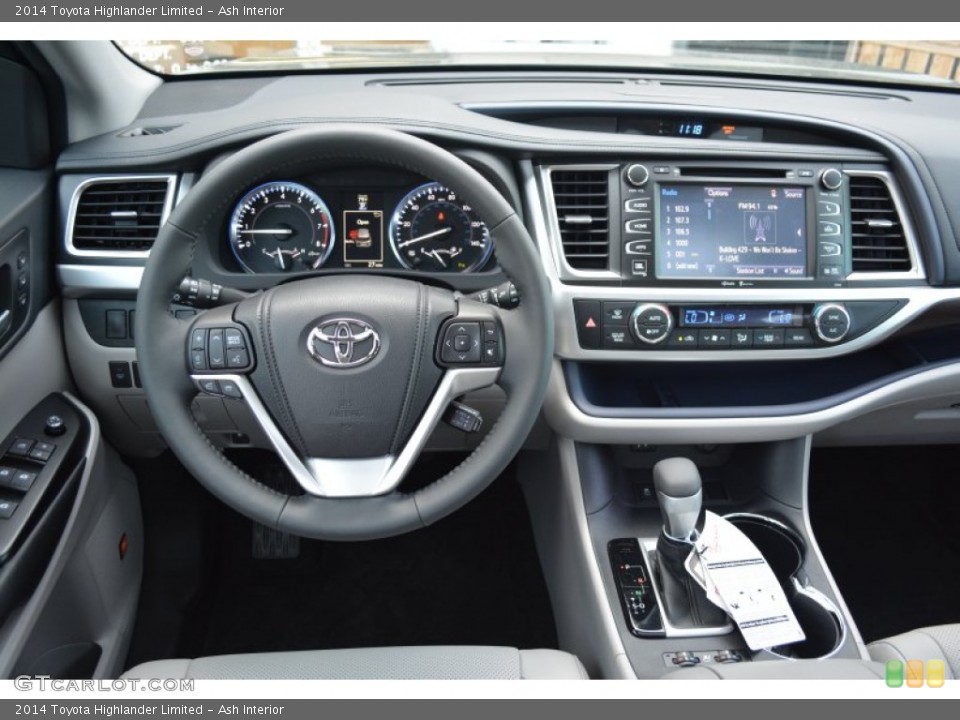 Ash Interior Dashboard for the 2014 Toyota Highlander Limited #94222079