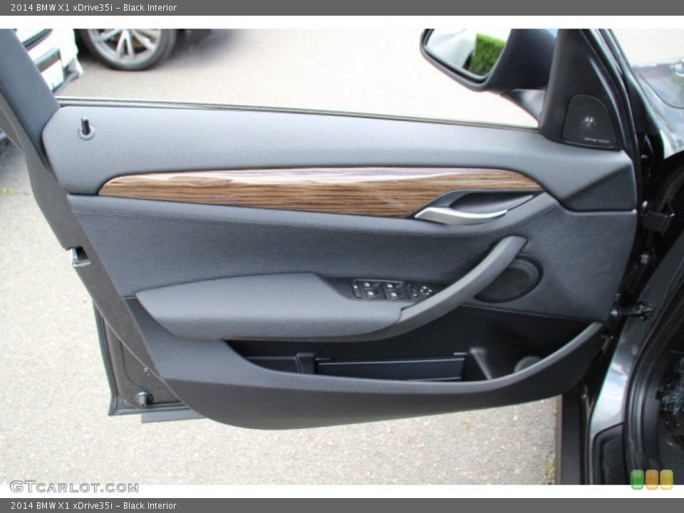 Black Interior Door Panel for the 2014 BMW X1 xDrive35i #94241222