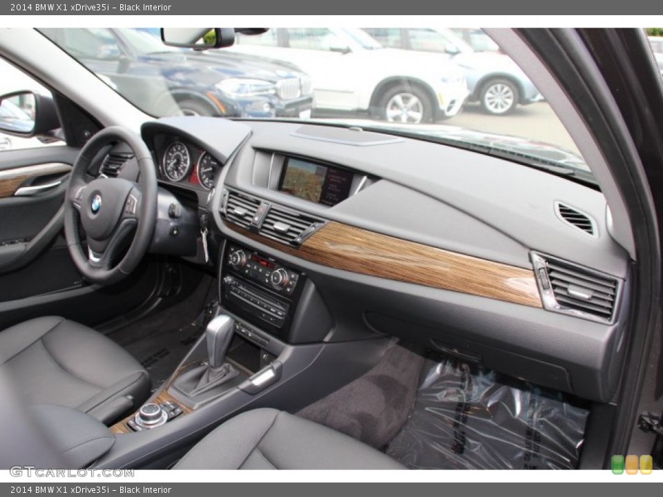 Black Interior Dashboard for the 2014 BMW X1 xDrive35i #94241606