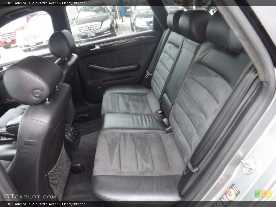 Ebony Interior Rear Seat for the 2002 Audi S6 4.2 quattro Avant #94266539