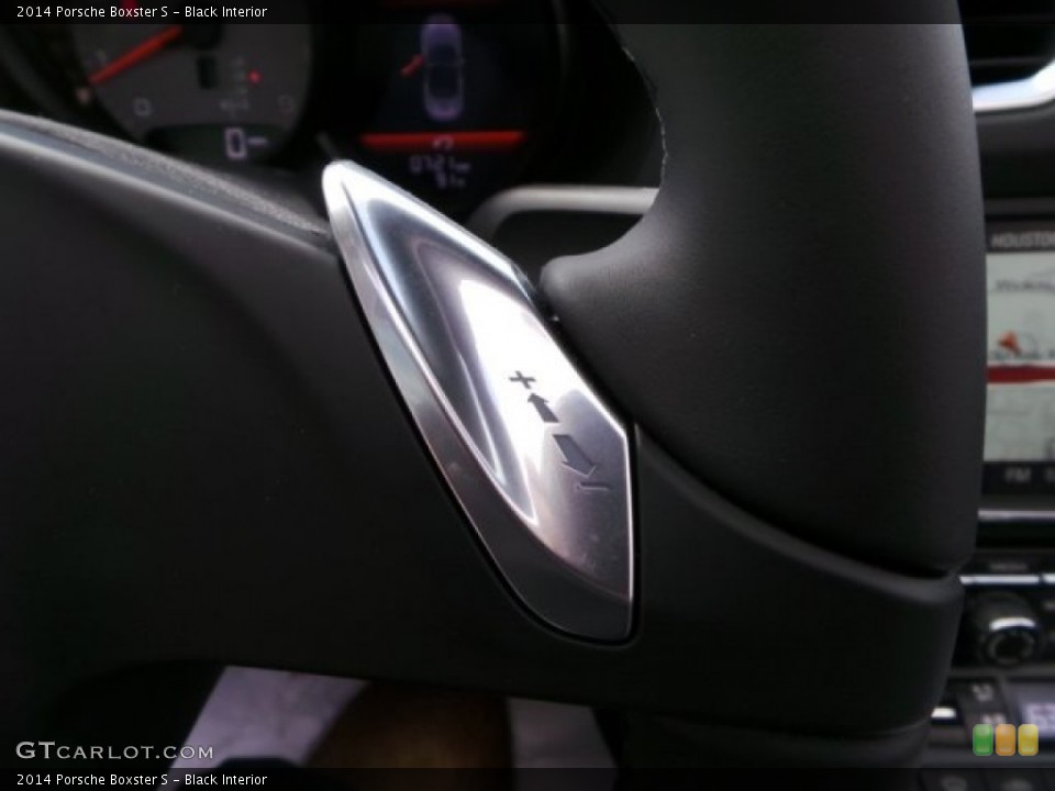 Black Interior Controls for the 2014 Porsche Boxster S #94278935