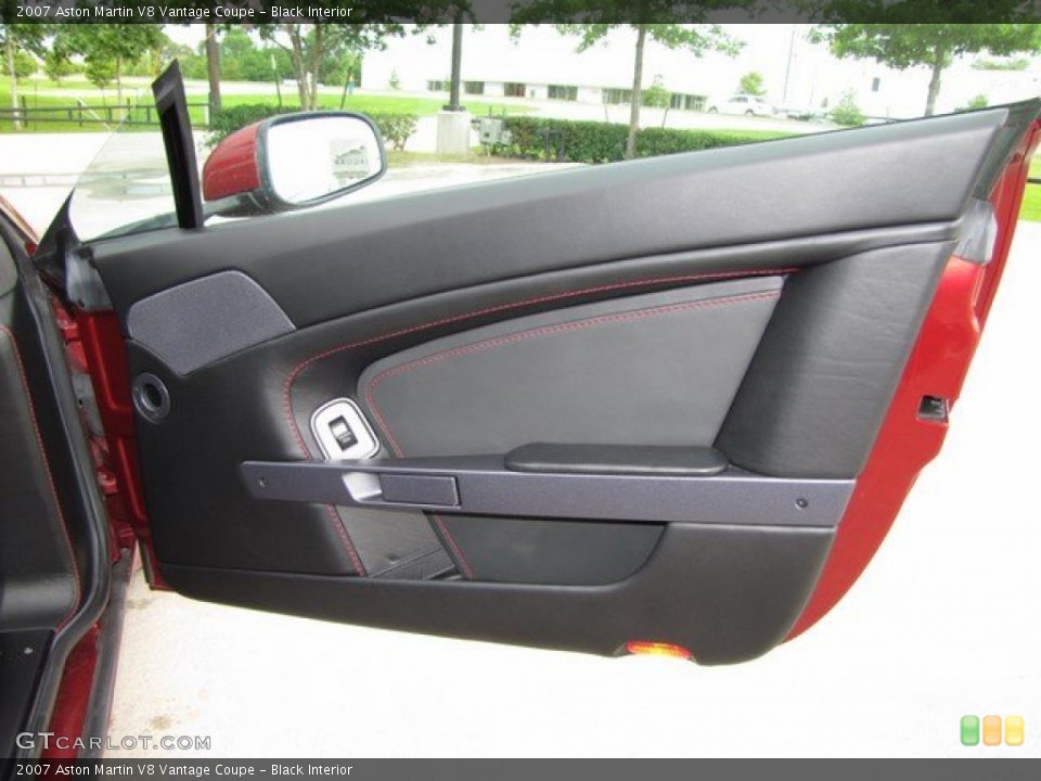 Black Interior Door Panel for the 2007 Aston Martin V8 Vantage Coupe #94306727