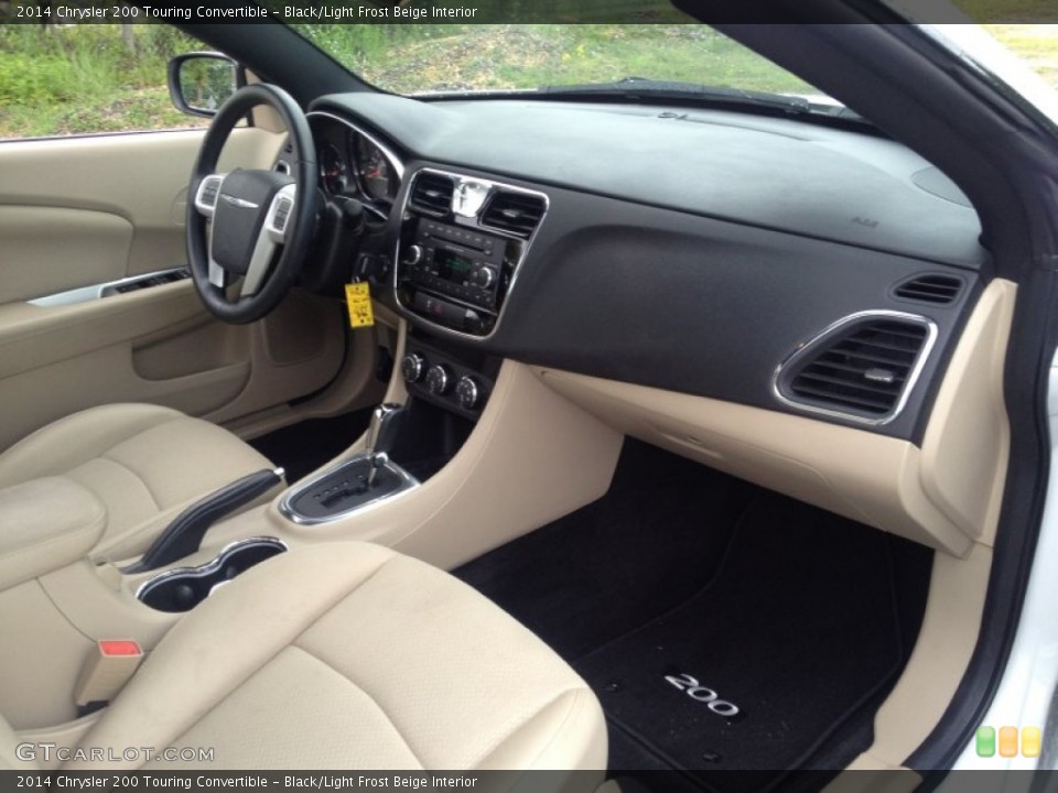 Black/Light Frost Beige Interior Photo for the 2014 Chrysler 200 Touring Convertible #94313203