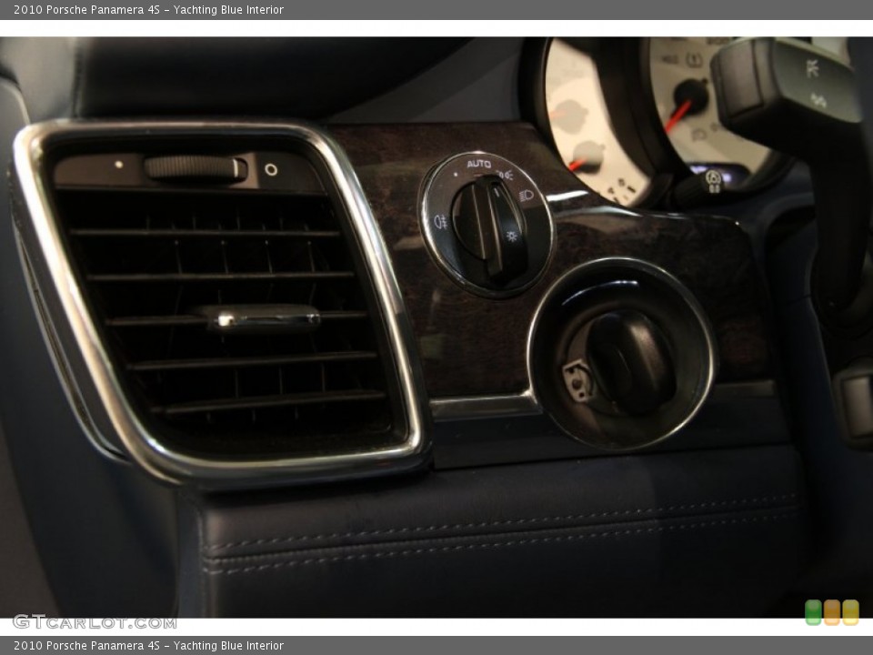 Yachting Blue Interior Controls for the 2010 Porsche Panamera 4S #94316675