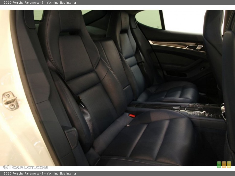 Yachting Blue Interior Rear Seat for the 2010 Porsche Panamera 4S #94317005