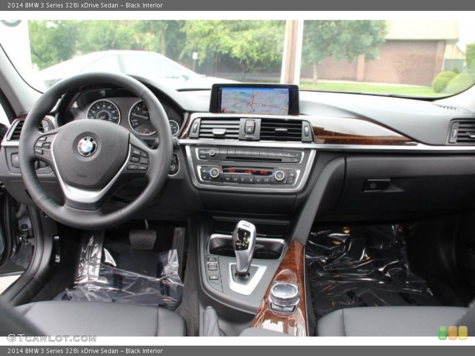 Black Interior Dashboard for the 2014 BMW 3 Series 328i xDrive Sedan #94334454