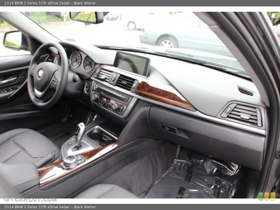 Black Interior Dashboard for the 2014 BMW 3 Series 328i xDrive Sedan #94334694