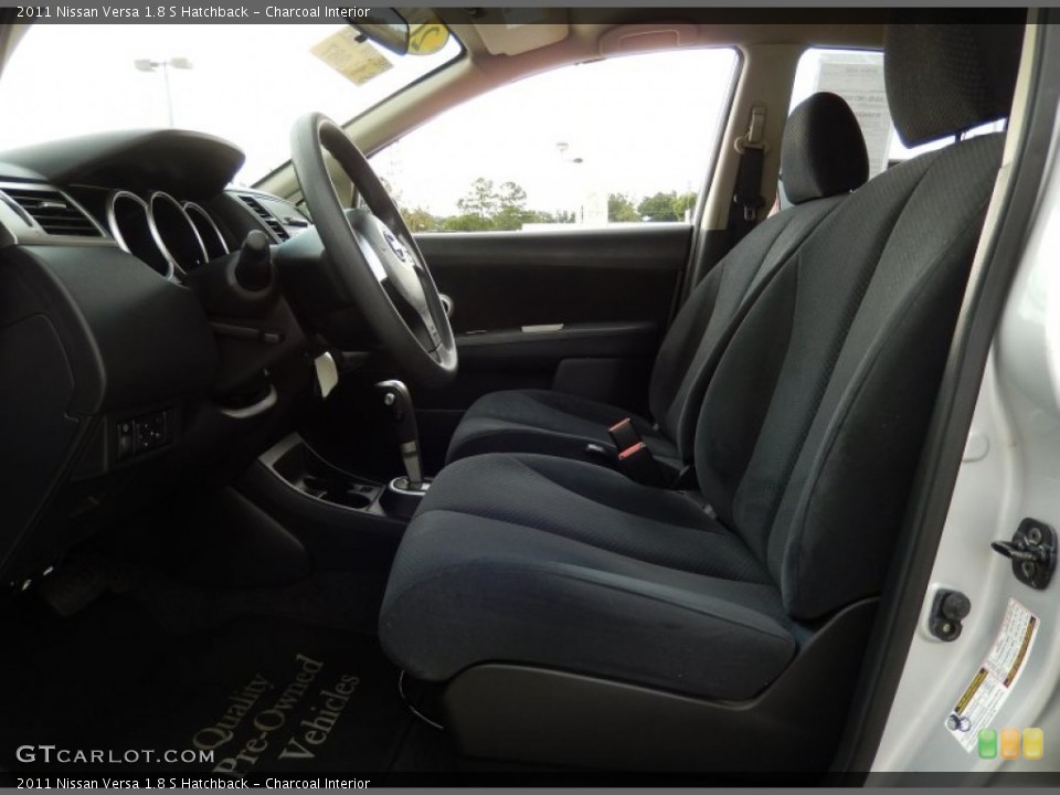Charcoal Interior Photo for the 2011 Nissan Versa 1.8 S Hatchback #94350534