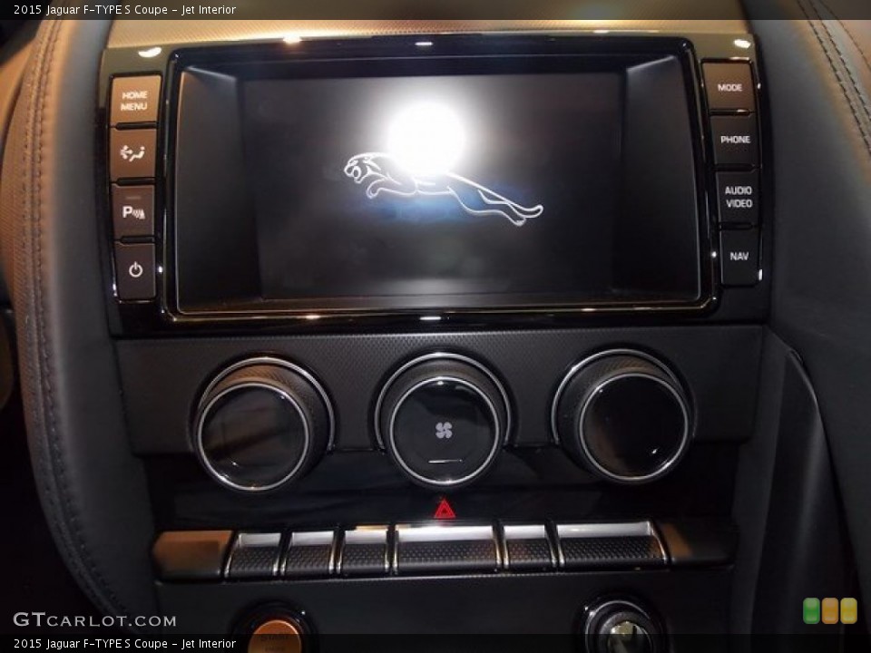 Jet Interior Controls for the 2015 Jaguar F-TYPE S Coupe #94361357