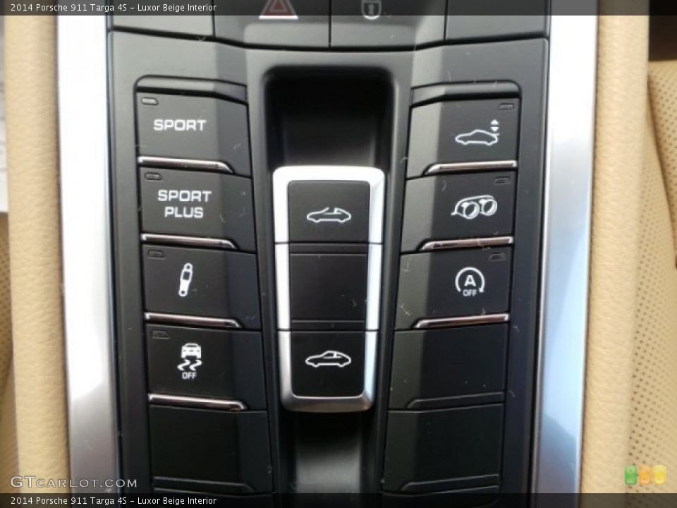 Luxor Beige Interior Controls for the 2014 Porsche 911 Targa 4S #94362360