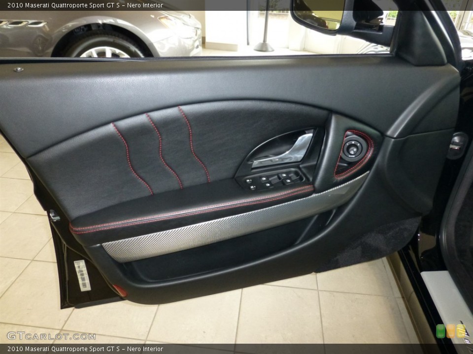 Nero Interior Door Panel for the 2010 Maserati Quattroporte Sport GT S #94387373
