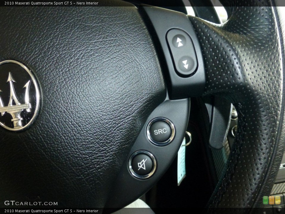 Nero Interior Controls for the 2010 Maserati Quattroporte Sport GT S #94387997