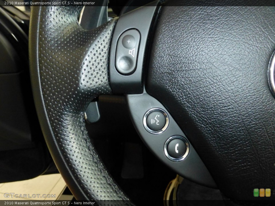 Nero Interior Controls for the 2010 Maserati Quattroporte Sport GT S #94388015