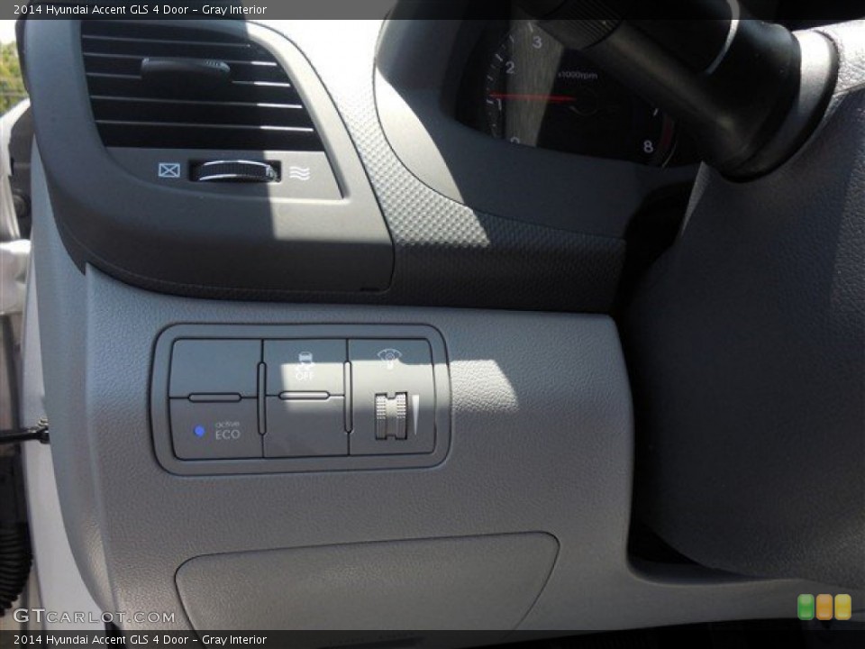 Gray Interior Controls for the 2014 Hyundai Accent GLS 4 Door #94391021